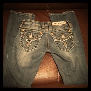 Stunning Low Rise Rock Revival Designer Jeans